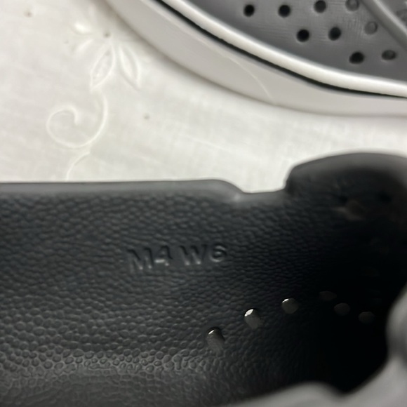 Native Shoes Gray Miles size M4/W6 - Picture 9 of 11